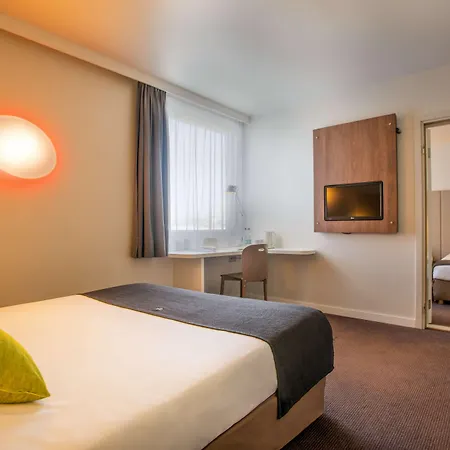 Campanile Hotel 3*