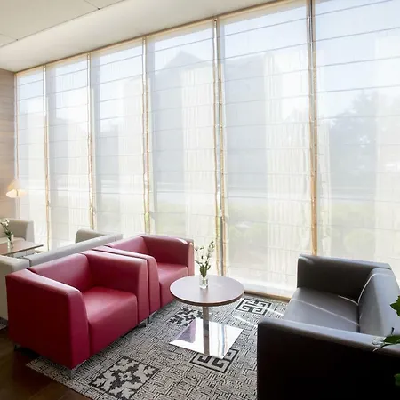 Campanile Hotel 3*