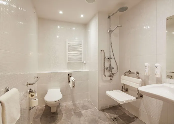 فندق Campanile 3*